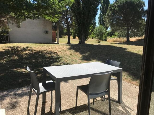 Appartement Arles, Au Calme Proche De La Camargue 6 Extérieur photo